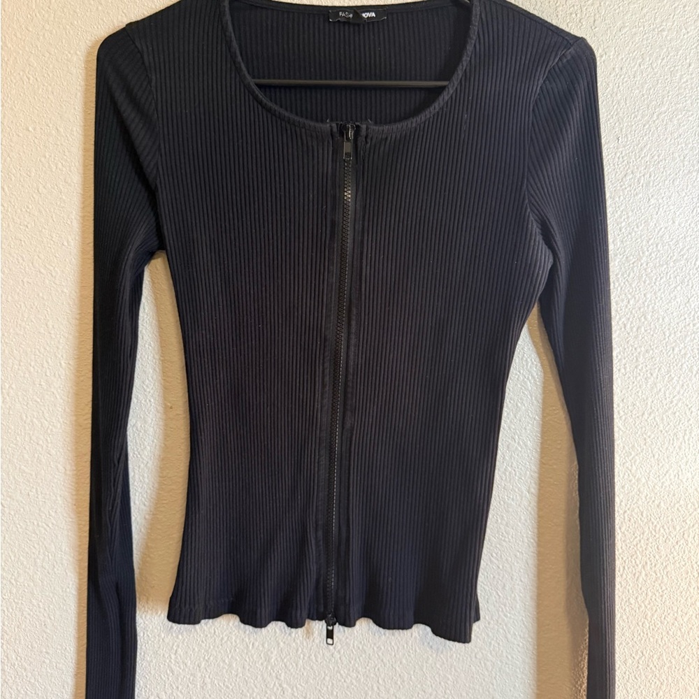 Fashion Nova Black Ribbed Long Sleeve Top